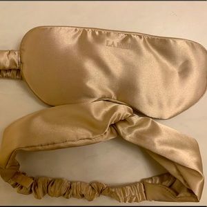 La Mer headband and eye mask